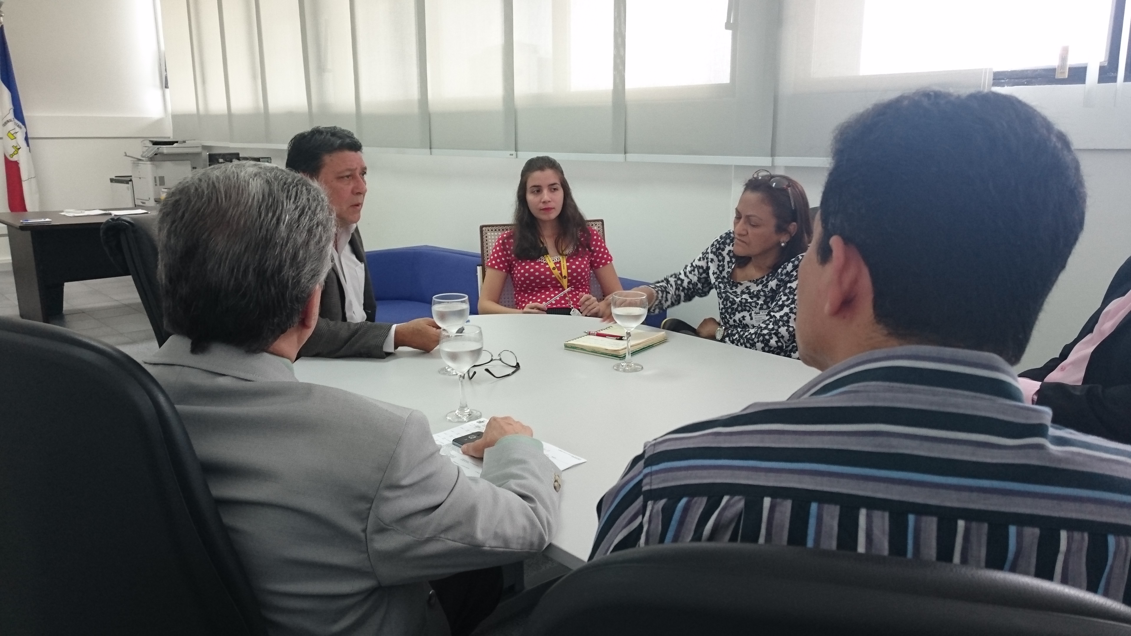 Leia mais sobre o artigo Procuradores de contas se reúnem com gestores da Secretaria de Saúde do Amazonas