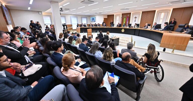 TCE-AM admite Representação do MPC-AM em desfavor a Prefeitura de Beruri e aplica sanções à responsável