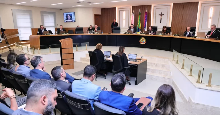 Representação com pedido de medida cautelar em face do IMMU é julgada procedente