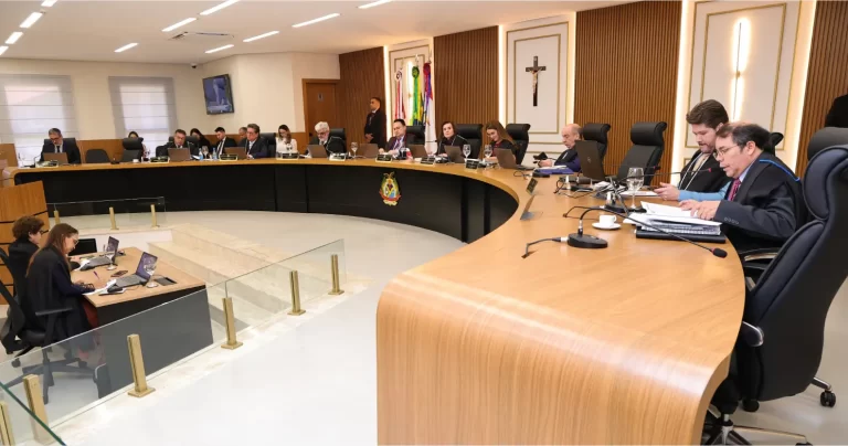 Ex-prefeito de Atalaia do Norte deverá ressarcir mais de R$ 2,7 milhões aos cofres públicos