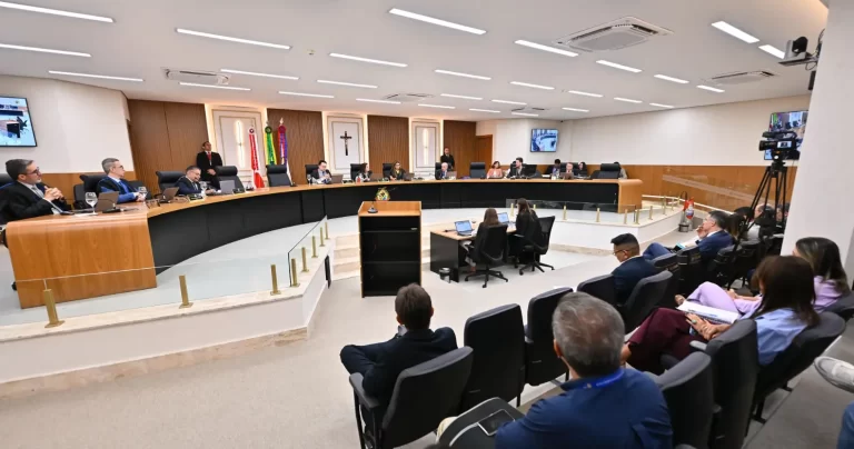 TCE-AM julga irregulares contas do Serviço Autônomo de Água e Esgoto de Parintins referentes a 2023