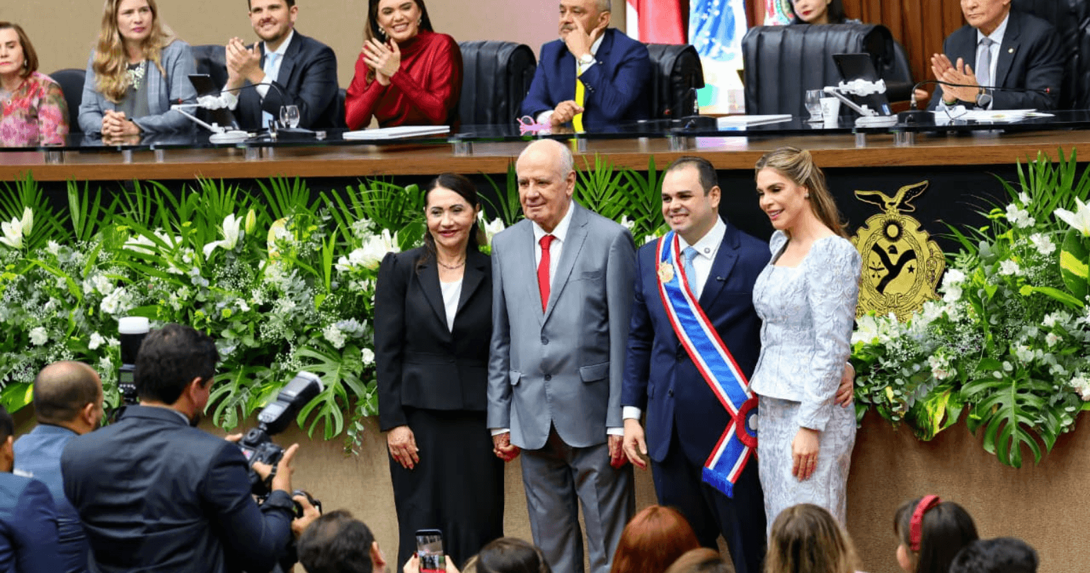 Leia mais sobre o artigo Procurador-Geral de Contas prestigia posse do novo governador do Amazonas