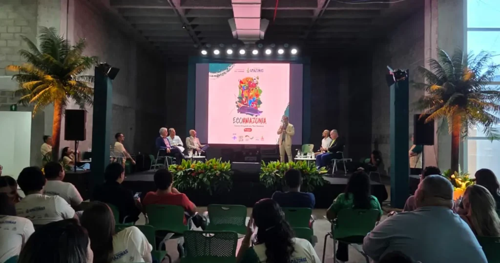 Procurador de Contas participa de painel sobre resíduos sólidos e economia circular na EcoAmazônia 2026